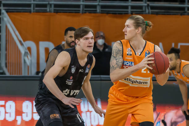 意外止步小 意外止步小